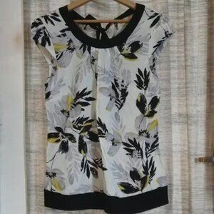 Dorothy Perkins Billie & Blossom Viscose Floral Blouse Nape Bow - 6